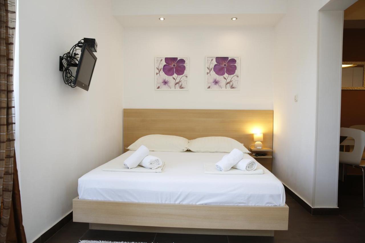 Guest House Lorenta Vodice Exterior photo